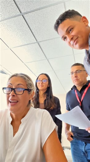 19 reactions |  Tu nuevo hogar te espera en PLAZA MADEIRA – Vía León Febres Cordero ✨ Casa de 2 pisos con patio y área BBQ, perfecta para disfrutar en familia. ️ 4 dormitorios |  2 parqueaderos |  3 baños + baño social Amplia, cómoda y lista para mudarte.  $147.000 | Expensas $60  Agenda tu visita conmigo por DM o WHATSAPP y enamórate de cada espacio. #casasenventa #guayaquil #ecuador #remax | Paola Riofrio Garcia | Facebook