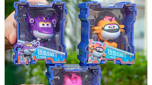 Tamiya 1/35 机库变形拼搭体验流畅，细节还原度高，轻松展现军迷情怀。组装过程顺滑，适合桌面展示与收藏，满足日常兴趣与成就感。