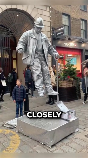 How Street Artists "Float" (Revealed) 🤫