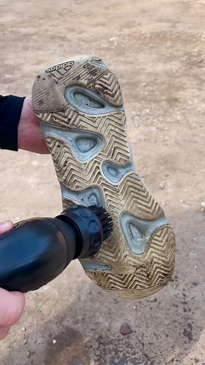 Effortlessly Clean Your Shoes with Boot Buddy!