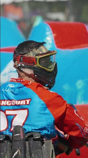 Taking some PAIN up the CENTER! #paintball #professional