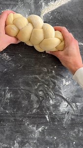 134K views · 3.5K reactions | Save this helpful method for braiding 4-strand challah. I used to struggle a lot before, but not anymore. Simply fold the strands using the ‘clock method’ ️ ✨12 to 5 ✨6 to 12 ✨9 to 4 ✨3 to 8 And please drop a comment if it’s helpful  #challah #4strandbraid #4strandchallah #homebaker #baker #helpful #tips #tipsandtricks #chicagobaker #explore #creator #chicagofood | natashas_baking | Facebook