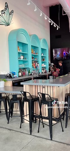 🌮✨ Decatur friends! You have to try La Chiquiada: Downtown Decatur’s Trendy Mexican Restaurant with a California Vibe and Southern Hospitality. Bold flavors, awesome vibe, and an unforgettable experience! The wait staff was fabulous, food was amazing, and they have a patio overlooking a fountain for a very chill vibe that was perfect for a lunch out. Definitely check this place out!! 🎉🌴 #LaChiquiada #MexicanRestaurant #DecaturEats #georgialanerealty