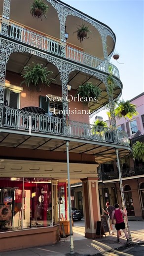 Exploring New Orleans: Culture and Cuisine