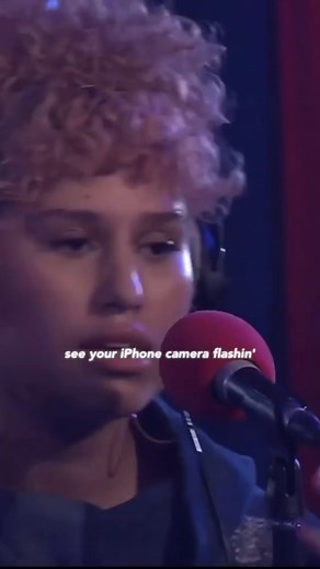 SingersFeed | Singing & Pop Culture | Rate her voice 1-10 🪐 Follow (@singersfeed_ ) for more, thank you all💛 _ Credits: coinyes - #vocals #singers #omgvoices #15secondcover... | Instagram