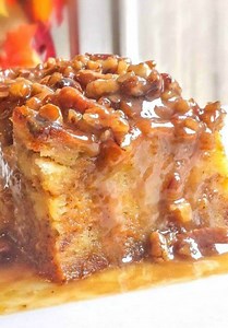 Pumpkin Praline Bread Pudding - Flavor Mosaic