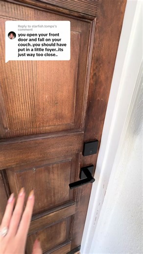 Inexpensive Foyer Design Ideas for Home Decor DIY Projects