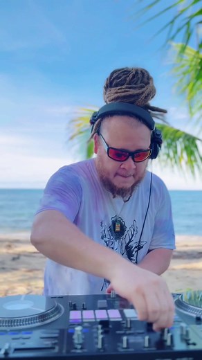 Reggae Classics Mix by Selecta Herbalist