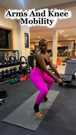 Good Mobility Stretch for Arms & Knees
