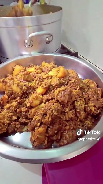 Catering Services for Parties and Events with The Baking Pan