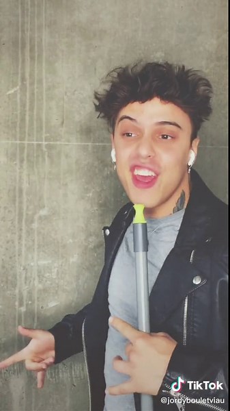 Pov; After your detention, you catch your crush singing during his community work.