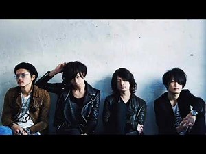 [ALEXANDROS] / [CHAMPAGNE] - BUZZ OFF!