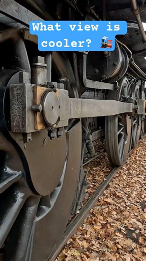 What train engine view is cooler? 🚂