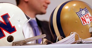 Conoce cómo funcionan los nuevos cascos inteligentes de la NFL