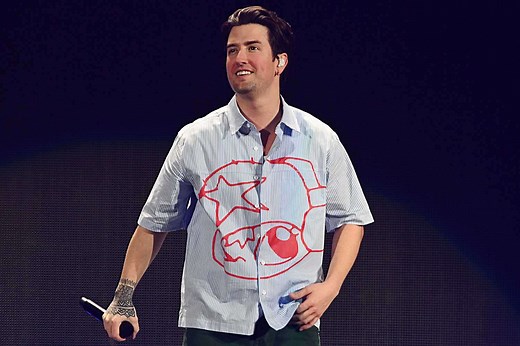 Big Time Rush singer Logan Henderson hospitalized after suffering bloody injury on stage