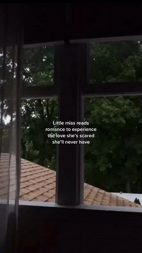 #booktok #books #reading #fyp #bookish #wwwreadingcom #bookaesthetic