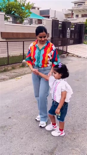 Anaya ke patakhe🎇 Anaya | anaya video | anaya wala #anaya #funny #shorts ‎⁨@AnayaKandhal⁩