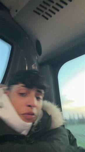 Video di monir_blg (@monir_cartier) con son original - AV Lyrics