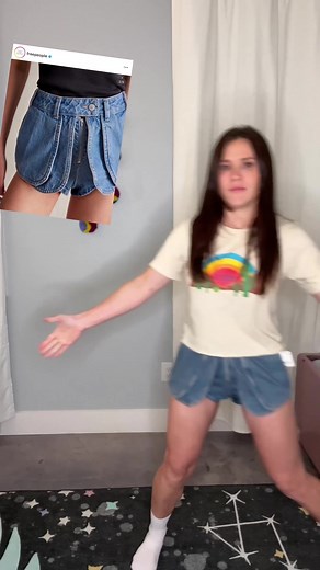 Trying on Free People Micro Shorts: Nicole's Review