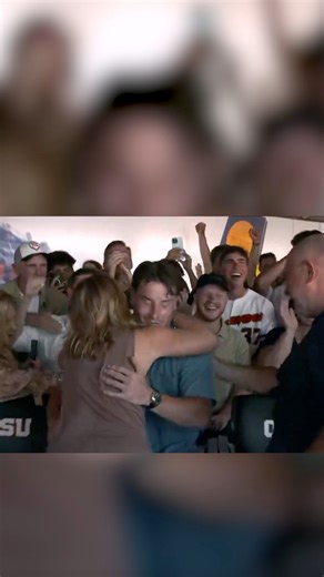 1.3M views · 7.9K reactions | The moments you dream of 凉⚾️ (via MLB) | MLB on FOX | Facebook