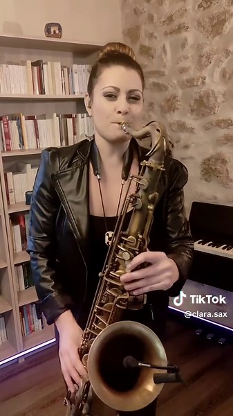 Clara Sax sur TikTok