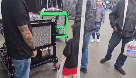 3.4K views · 38 reactions | That "first engine love" feeling is something special. We saw it happen live at LS Fest East this weekend, and it was awesome! Check out this young enthusiast trying out our Running Engine Stand. www.mechman.com | Mechman Alternators | Facebook