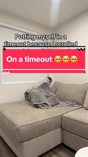 Anyone else avoid doing documentation by scrolling?😂😂😂 #lcsw#therapistshumor#msw#asw#fyp