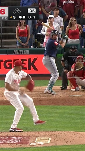 102, 102, 102 ⛽️ Jhoan Duran struck Cal Raleigh out on three straight heaters to seal the win for the @Phillies #MLB #fast #baseball | MLB Europe