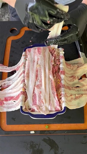 Bacon wrapped smoked meatloaf | Grillnation