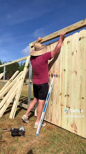 DIY Wood Fence Panels: Budget-Friendly Garden Fence Ideas