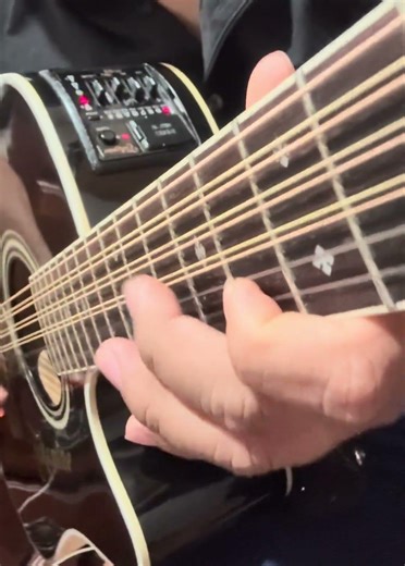 Los dos amigos los cadetes de linares en guitarra tutorial requinto #requinto #loscadetesdelinares