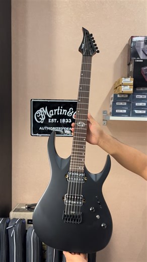 BLACK IS THE ONLY COLOR IN MY WORLD!!! Ready stock fresh just landed new shipment from @sqoe.guitars and new model : SQOE SEIB6S BK in Satin Black - Poplar Body - Roasted Maple Neck with Slim C Shape - Rosewood FB with 24 Jumbo High Corrosion Resistant Frets with Offset Dot Inlays - Vortex Inlay on 12th Frets - Dual High Gain SQOE Decimator Humbucker - 1V 1T Mini Switch for Coil Split - SQOE Die Cast Tuner - Fixed Bridge Check out the largest SQOE collection at www.nafiriguitar.com #sqoeguitar #