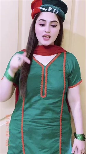 فيديوهات أنشأها sameera_butt pti_ 804 (@sameera_buut_pti_804) باستخدام original sound - sameera_butt pti_ 804