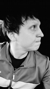 781K views · 21K reactions | Un caz real: Un moldovean lucrul la făcut - banul nu la văzut Razboare in stil: «кирка»  | Pidos_TV | Facebook