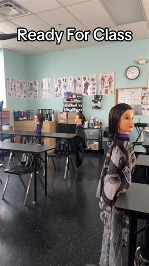 Ready For Class! #cosmetologyschool #foundations