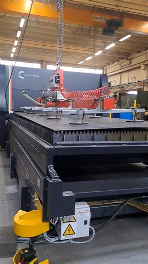 Sheet metal preparation for laser cutting | Bassetti - Carpenteria Metallica
