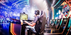 Des garages aux stades de foot : la folle épopée de l'e-sport