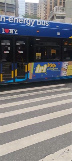 9/29/2025 MTA NYCT: XDE40 9494 on the M7 Bus (PM Rush)