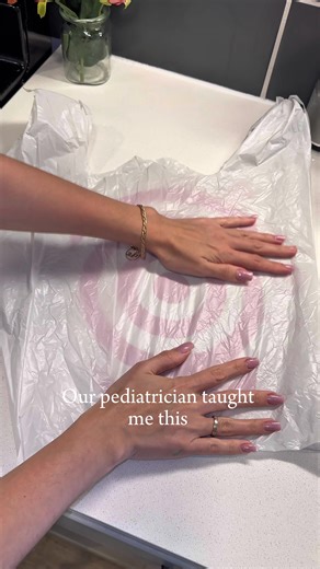 I always do this when using public restrooms with my child 👍🏻 #momtips #mom #tips #lifehack #hack