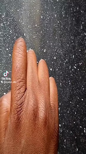 Evelyn (@evelyn_dbi)’s videos with original sound - Evelyn