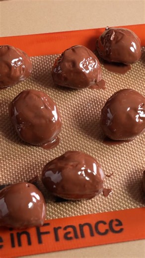 ライスペーパー・チョコボールの作り方