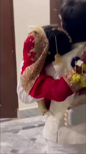 2.2M views · 10K reactions | #tiktokpakistan #travelbeautifulpakistan #PakistaniFashion #pakistanifood #instapakistan #pakistanicelebrities #pakistanidrama #pakistaniblogger #pakistaniwedding #weddingspo | Bridal Hub | Facebook