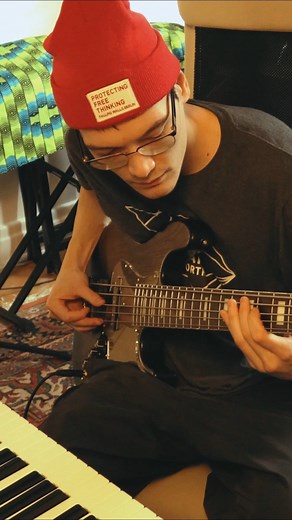 🎸 King Chino setting the mood 🔥 with GTR3 Stomps' Wah Wah on the guitar track for that extra vibe! 🎶🔥 🎶✨ #musicproduction #beatmaker #gtrstomps #gtr3 #wavesgtr #wahpedal #wahplugin | Waves Audio