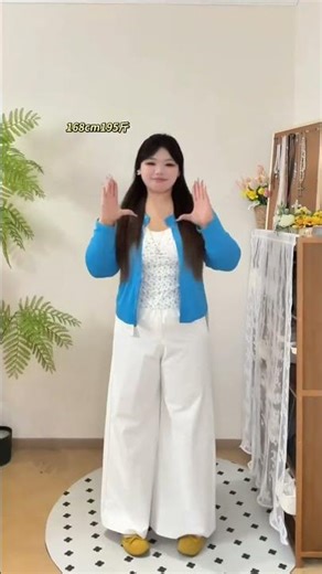 Discover the Perfect Plus-Size Clothing: Lightweight & Stylish