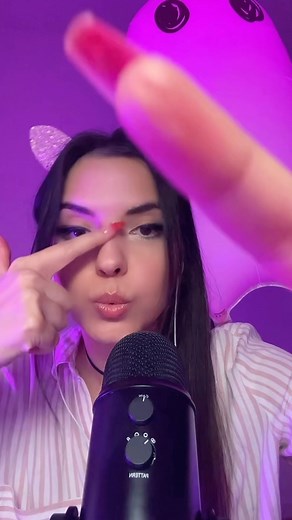 Monka | ASMR on Instagram: "ASMR🦋🎧 Face touching☺️ #asmr #asmrfacetouching #asmrfacebrushing #asmrfacemassage #asmrrelaxation #asmrrelax #asmrsounds #asmrtingles #asmrtriggers"