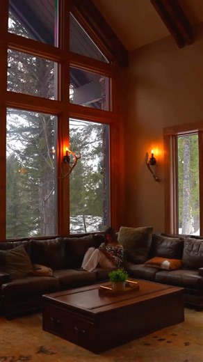 My definition of rich is a quiet life in the mountains. 🏆2025 Vrbo Vacation Rental of the Year 📍Jackson, Wyoming 🏠Sleeps 8, ski-in ski-out, private hot tub, gym See the complete list of Vrbo’s 2025 Vacation Rentals of the Year: https://bit.ly/4iMeQWN | Vrbo