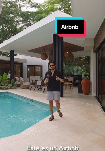 La casa la pueden encontrar en redes como @goldensandslv 👌🎥🤌🏻calidad de airbnb en los cobanos #elsalvador