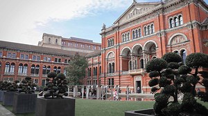 【2025 V&A博物館】倫敦最美博物館！必看Top8展品、Cafe、紀念品店