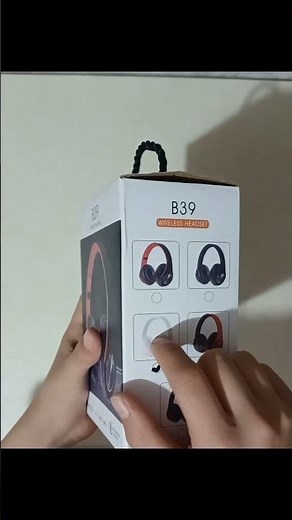 unboxing B39 headphones