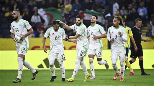 Riyad Mahrez shines as Algeria seal return to the World Cup